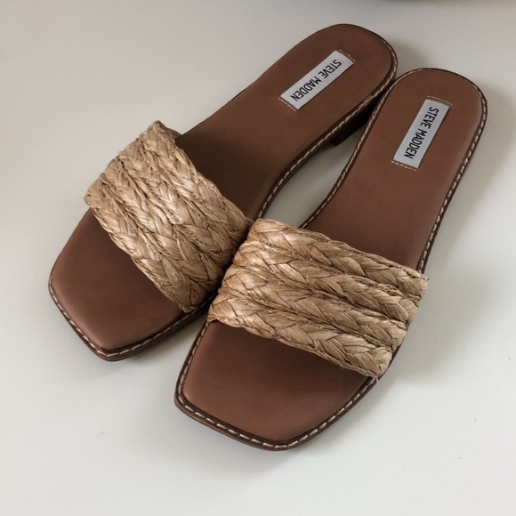 Steve Madden “Sandra” natural raffia slides, size 10. Like new! - Picture 2 of 3